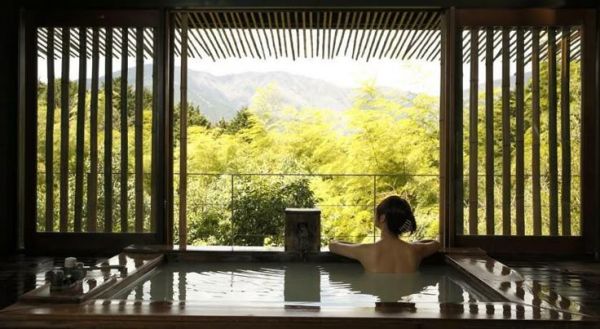 Một số loại bể sục nước nóng Onsen tại nhà thích hợp