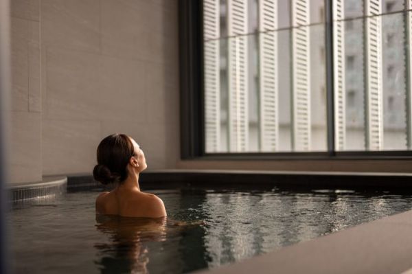 Lợi ích làm bể sục nước nóng Onsen tại nhà đem lại