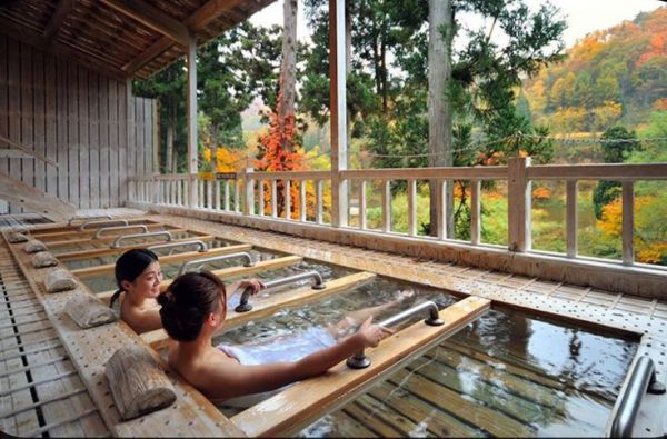 Thi công một số loại bể sục Onsen