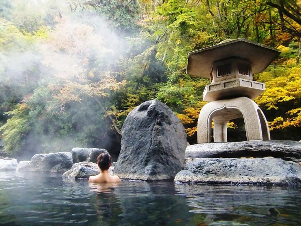 Onsen và Jjimjilbang tuy khác biệt nhưng vẫn có nét tương đồng			