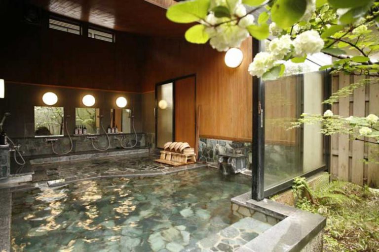 Một số hình ảnh Onsen cho khách sạn đẹp nhất 2020