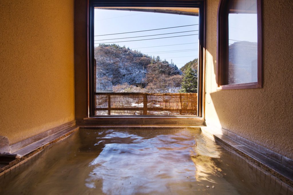 6 loại bồn tắm khác nhau ở Onsen Ryokan